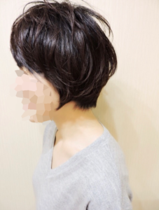 伸ばし中に飽きたならパーマです