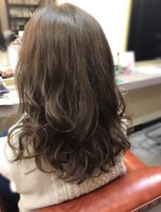 パーマが掛かりにくい髪でもやり方次第ではかかるかもしれません