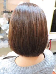 バッサリカットしてもまとまらないのは縛り癖が原因