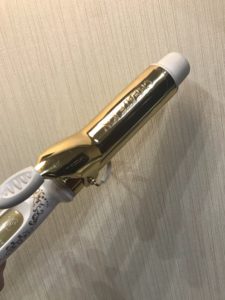 朝のコテ巻きでクセがつきにくいのはコレが原因