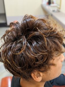 メンズのツーブロックパーマ