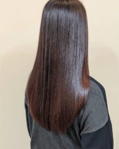 髪を綺麗にして新年度を迎えましょう（ロングの縮毛矯正）